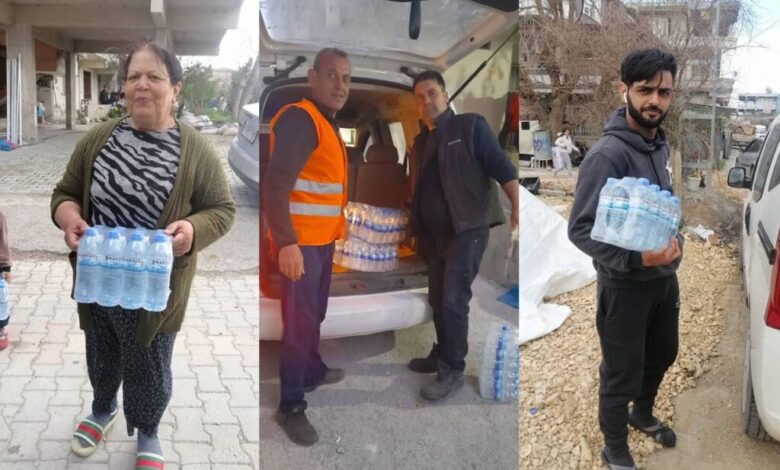 Photo of Yardim Konvoyu Association distributed water to citizens affected by the earthquake